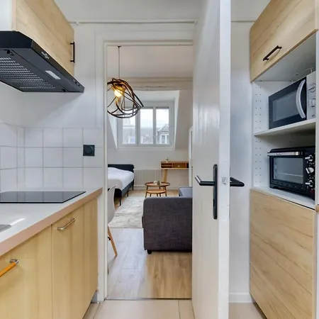 Mia Cosy Proche Place Du Vieux Marche 公寓 *